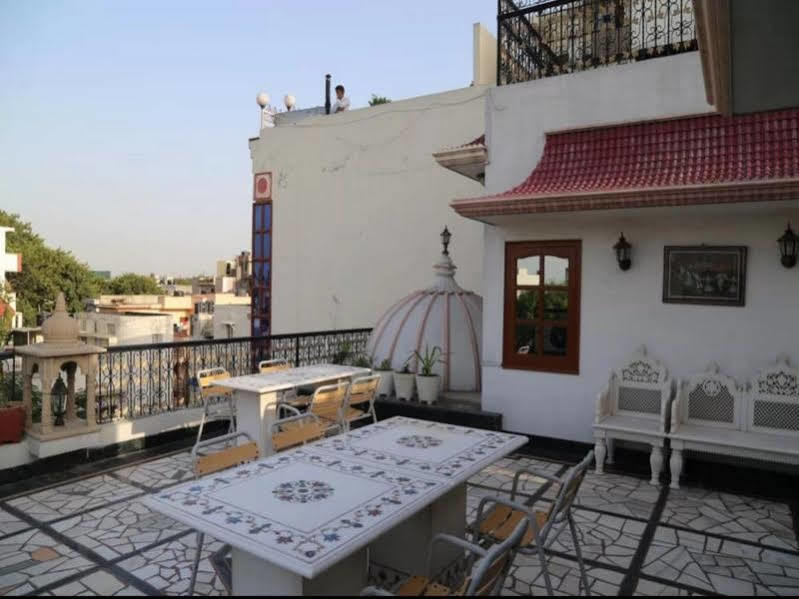 Bajaj Indian Home Stay New Delhi Exterior photo